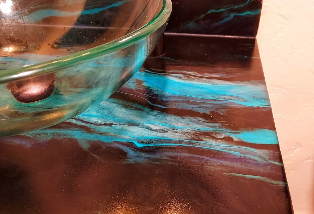 Resin surfaces: artwork by Kristi Moomey