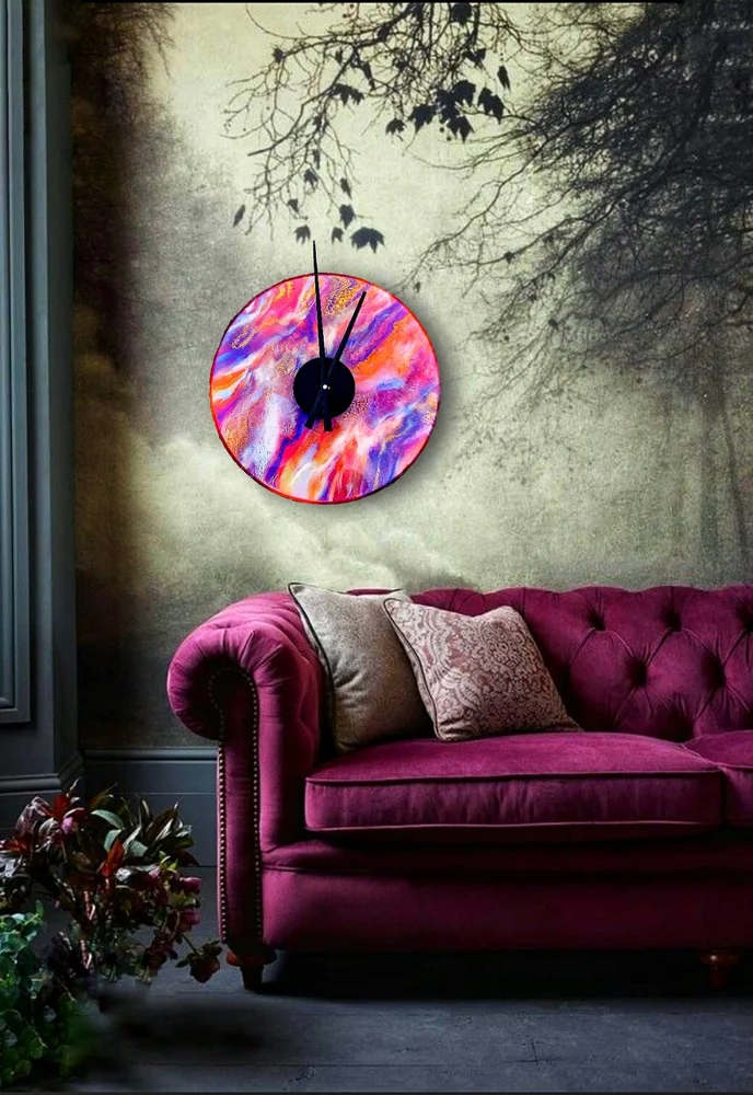 Geodes & minerals: artwork by Kristi Moomey