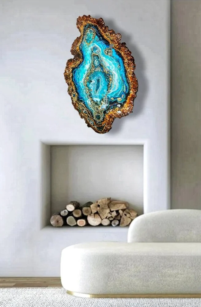 Geodes & minerals: artwork by Kristi Moomey